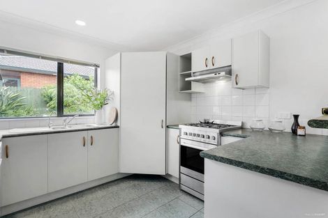 Photo of property in 1/13 Thornton Road, Milford, Auckland, 0620