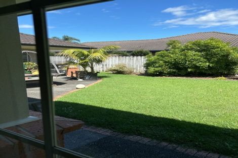 Photo of property in 13 Moss Crescent, Takanini, 2112
