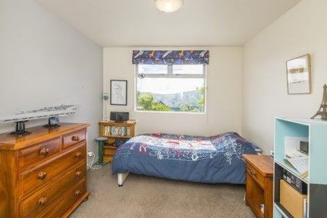 Photo of property in 14 Glamorgan Street, Northland, Wellington, 6012