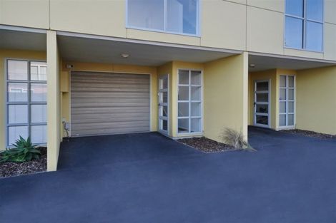 Photo of property in 2/54 Champion Street, Edgeware, Christchurch, 8013