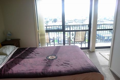 Photo of property in 5j/18 Ronwood Avenue, Manukau, Auckland, 2104