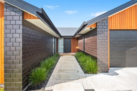 Photo of property in 9 Booker Drive, Tuakau, 2121