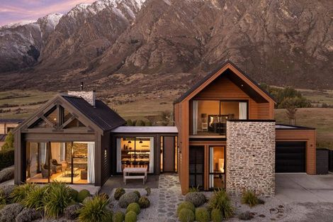 Photo of property in 4 Stockyard Lane, Jacks Point, Queenstown, 9371