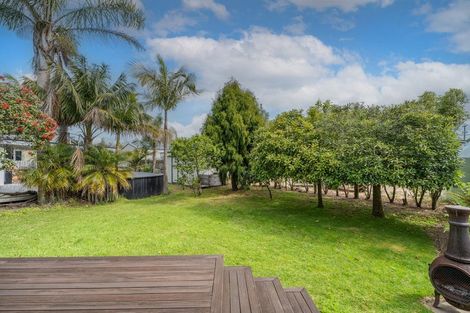 Photo of property in 19 Martin Place, Cooks Beach, Whitianga, 3591