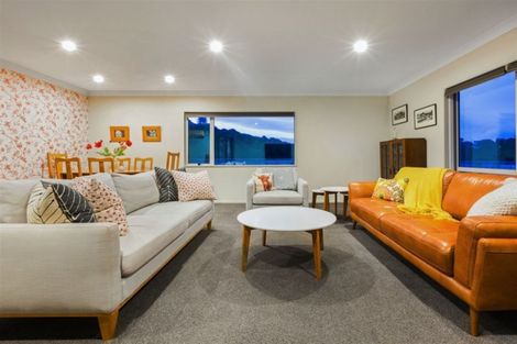 Photo of property in 4 Gennaker Lane, Whitby, Porirua, 5024