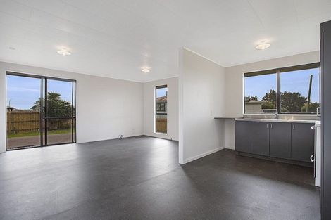 Photo of property in 19 Long Street, Awanui, 0483