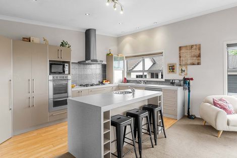 Photo of property in 2c Queen Street, Cambridge, 3434