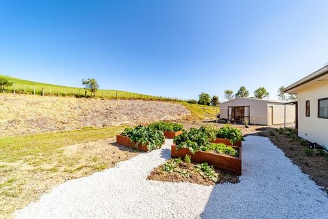 Photo of property in 239 Maharakeke Road, Waipukurau, 4281