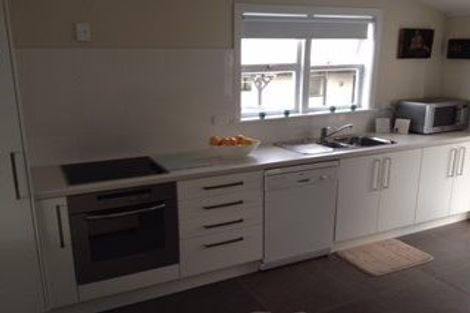 Photo of property in 1/46 Gulf View Road, Murrays Bay, Auckland, 0630