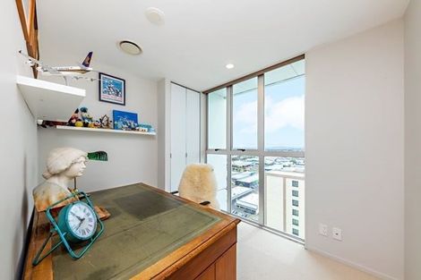 Photo of property in 1602/17 Osterley Way, Manukau, Auckland, 2104