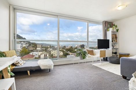 Photo of property in 24u6 Patanga Crescent, Thorndon, Wellington, 6011