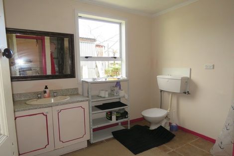 Photo of property in 60 Romilly Street, Westport, 7825