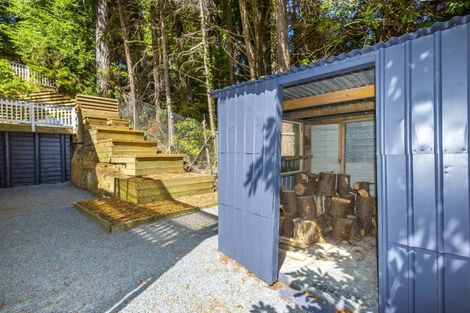 Photo of property in 122 Plateau Road, Te Marua, Upper Hutt, 5018