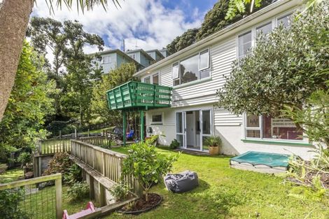 Photo of property in 85 Kinghorne Street, Strathmore Park, Wellington, 6022