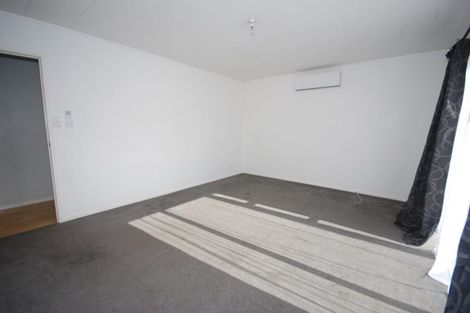 Photo of property in 2/43 Ferndown Avenue, Papatoetoe, Auckland, 2025