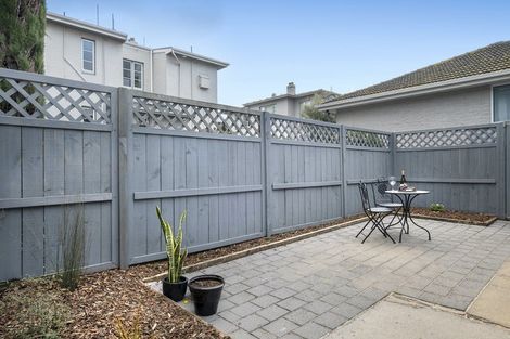 Photo of property in 9/53 Manor Place, Dunedin Central, Dunedin, 9016