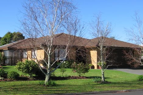 Photo of property in 46 Maygrove Drive, Orewa, 0931