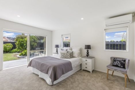 Photo of property in 26 Judd Place, Orewa, 0931