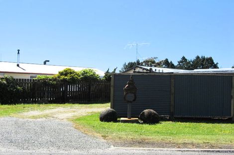 Photo of property in 5 Forbes Street, Westport, 7825