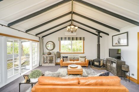 Photo of property in 5 Queen Street, Feilding, 4702