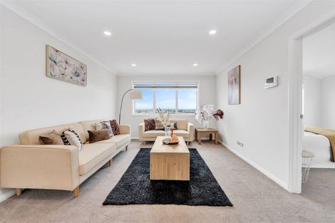 Photo of property in 7 Drover Close, Flat Bush, Auckland, 2019
