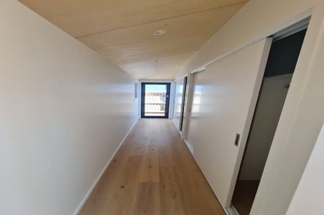 Photo of property in 39 Derwent Street, Island Bay, Wellington, 6023