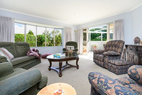 Photo of property in 17 Suffolk Crescent, Feilding, 4702