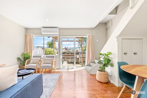 Photo of property in 3f6- Wilford Street, Wallaceville, Upper Hutt, 5018
