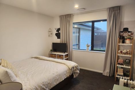 Photo of property in 8 Selfe Crescent, Burwood, Christchurch, 8083
