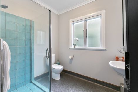 Photo of property in 4 Don Street, Island Bay, Wellington, 6023