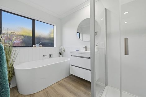Photo of property in 15 Ngahere Street, Otumoetai, Tauranga, 3110