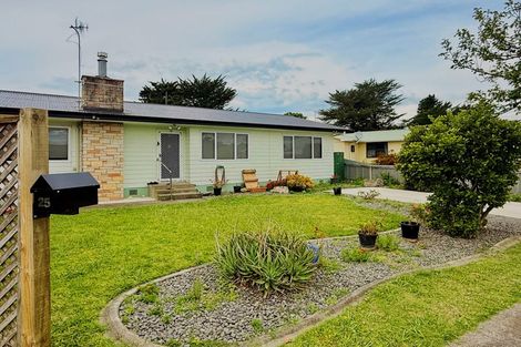 Photo of property in 25 Exeter Crescent, Pirimai, Napier, 4112