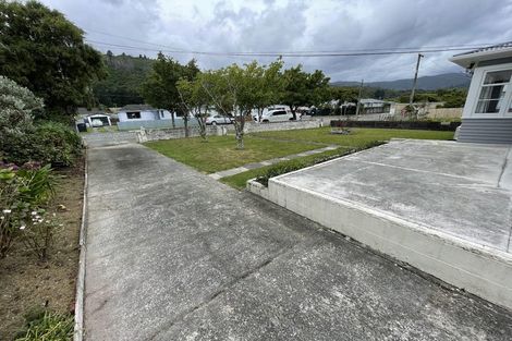 Photo of property in 14 Heath Street, Wainuiomata, Lower Hutt, 5014