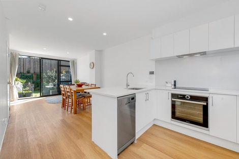 Photo of property in 6 Rara Lane, Manukau, Auckland, 2104
