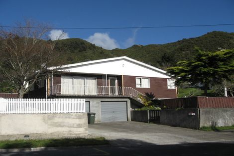Photo of property in 47b Judd Crescent, Naenae, Lower Hutt, 5011