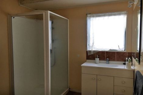 Photo of property in 1/3211 Great North Road, New Lynn, Auckland, 0600