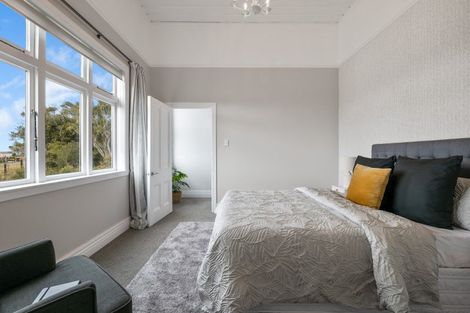 Photo of property in 56 Flint Road W, Stratford, 4332