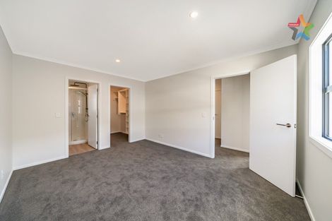 Photo of property in 1/1 Helvetia Grove, Naenae, Lower Hutt, 5011