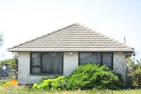 Photo of property in 2 Tomrich Street, Aranui, Christchurch, 8061