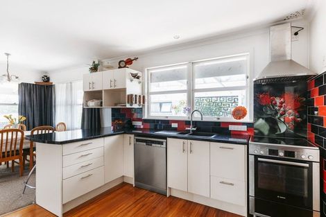 Photo of property in 24 Waimapu Street, Greerton, Tauranga, 3112