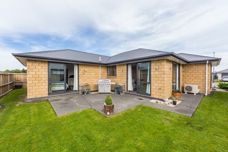Photo of property in 13 Hewlings Street, Kaiapoi, 7630