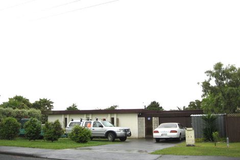Photo of property in 133 Chichester Drive, Rosehill, Papakura, 2113