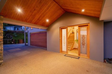 Photo of property in 52 Tarapatiki Drive, Whitianga, 3510