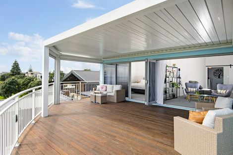 Photo of property in 1011 Papamoa Beach Road, Papamoa Beach, Papamoa, 3118