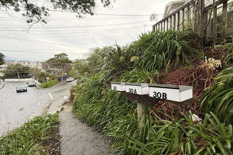 Photo of property in 30 Childers Terrace, Kilbirnie, Wellington, 6022