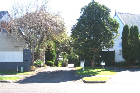Photo of property in 15 Marendellas Drive, Bucklands Beach, Auckland, 2014