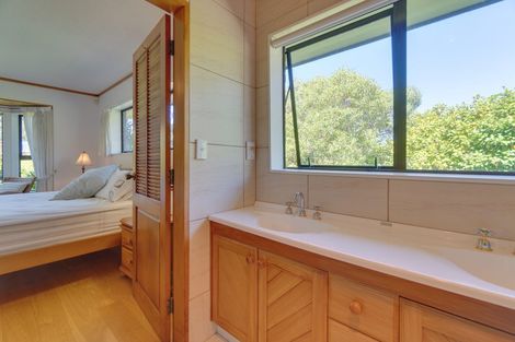 Photo of property in 45a Simla Crescent, Khandallah, Wellington, 6035