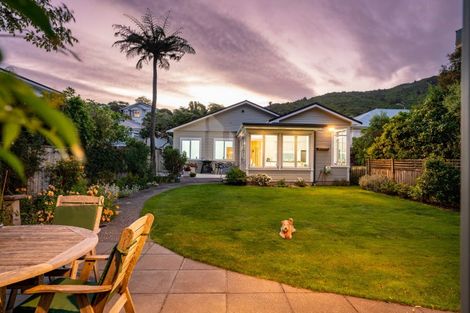 Photo of property in 86 Standen Street, Karori, Wellington, 6012