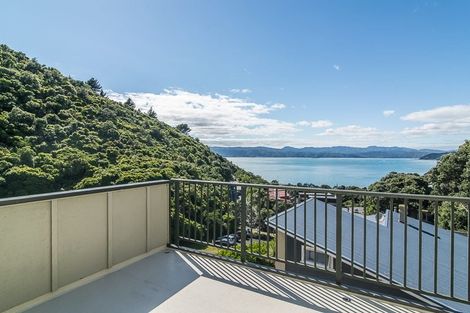 Photo of property in 3/19 Onslow Road, Khandallah, Wellington, 6035