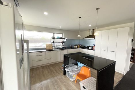 Photo of property in 34 Davaar Crescent, Broomfield, Christchurch, 8042